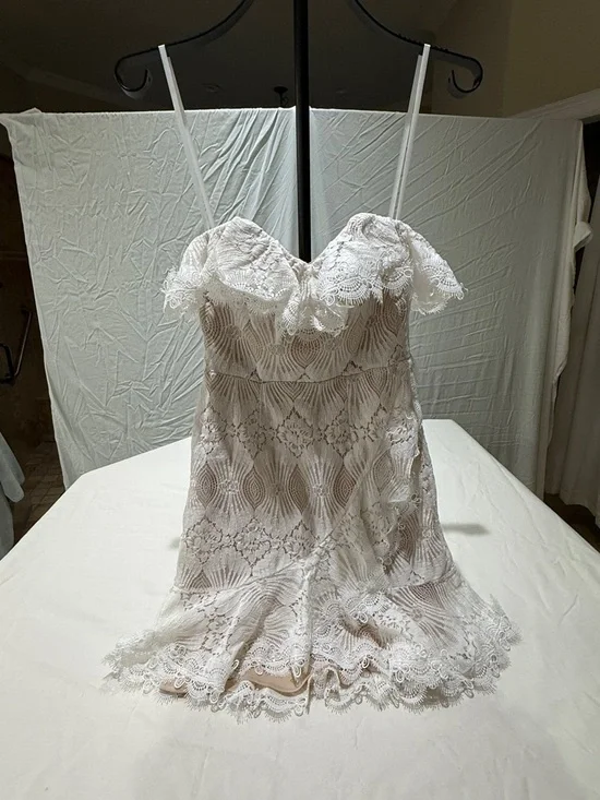 Selfie Leslie White Lace Slip Dress with Scalloped Trim - Picture 1 of 8